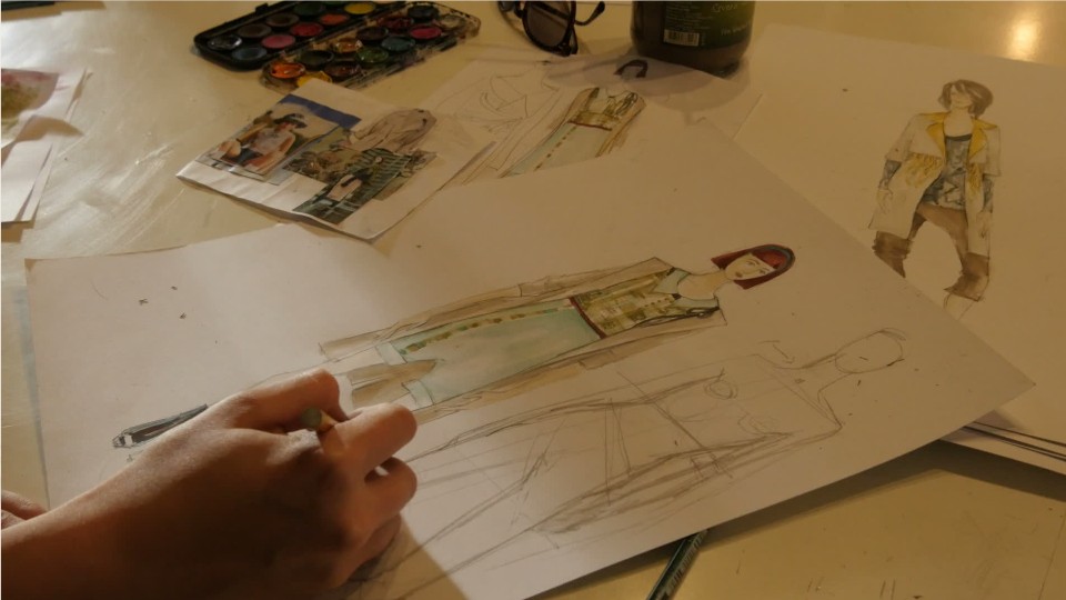 career cluster image of a Fashion Designers job occupation